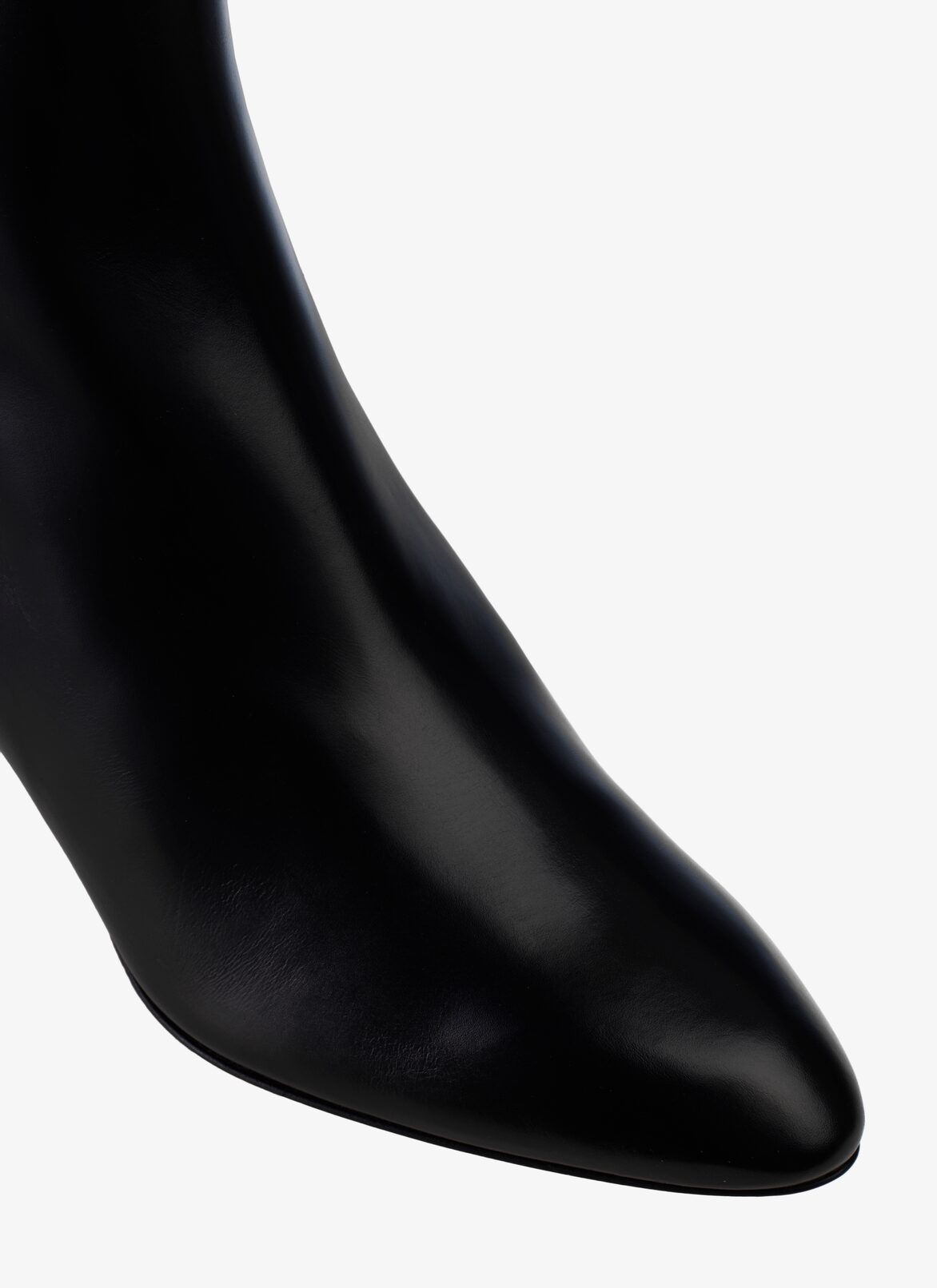 LOW BOOTS  ALAÏA BLACK LOW BOOTS